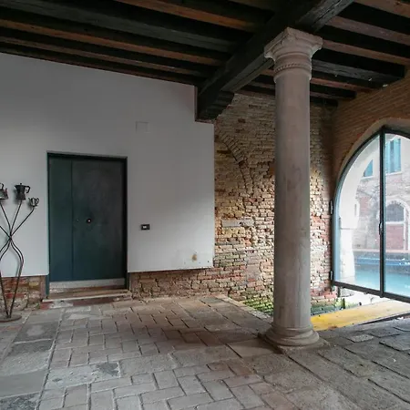 Canaletto Apartments-2
